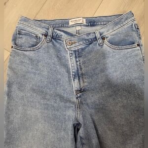 Abercrombie & Fitch Women's Blue Jeans